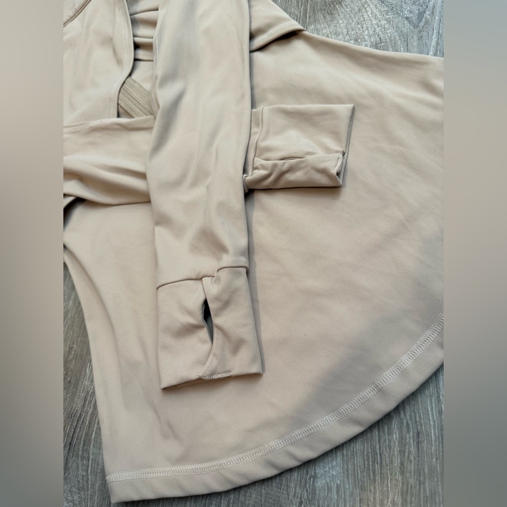 BuffBunny Open Back Zip Up Athletic Jacket Thumbholes Tan Slimming Gym Small - Picture 8 of 9